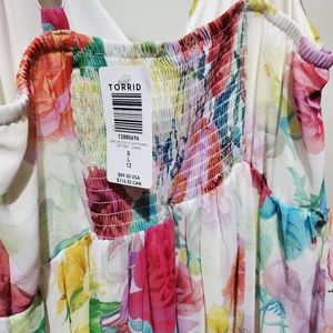 Torrid Ivory Floral Chiffon Maxi Dress size 0 Large 12